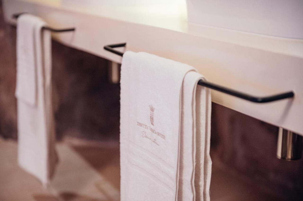 Tenuta Tresca Suites - Dimora Storica San Cassiano  Eksteriør billede